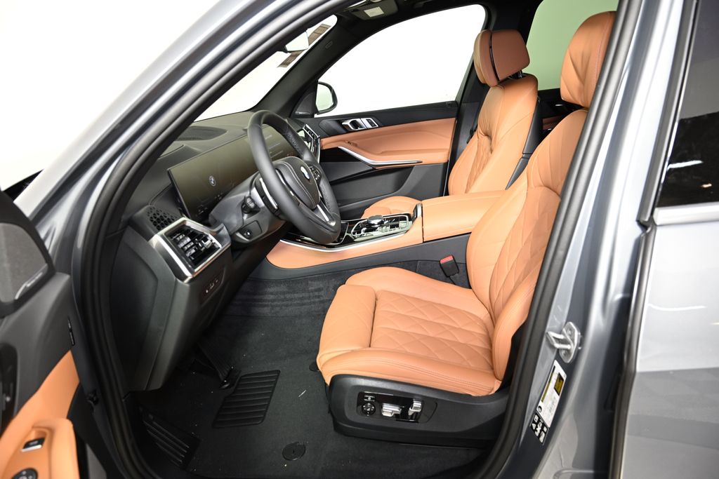 2026 BMW X5 40i - Photo 14