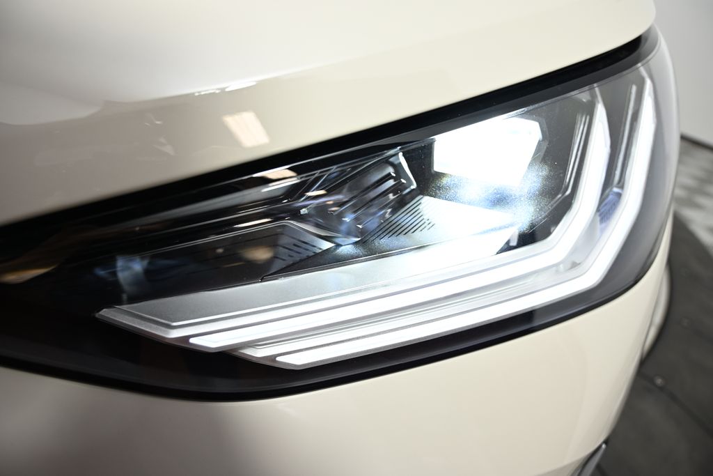 2026 BMW X3 30 - Photo 9