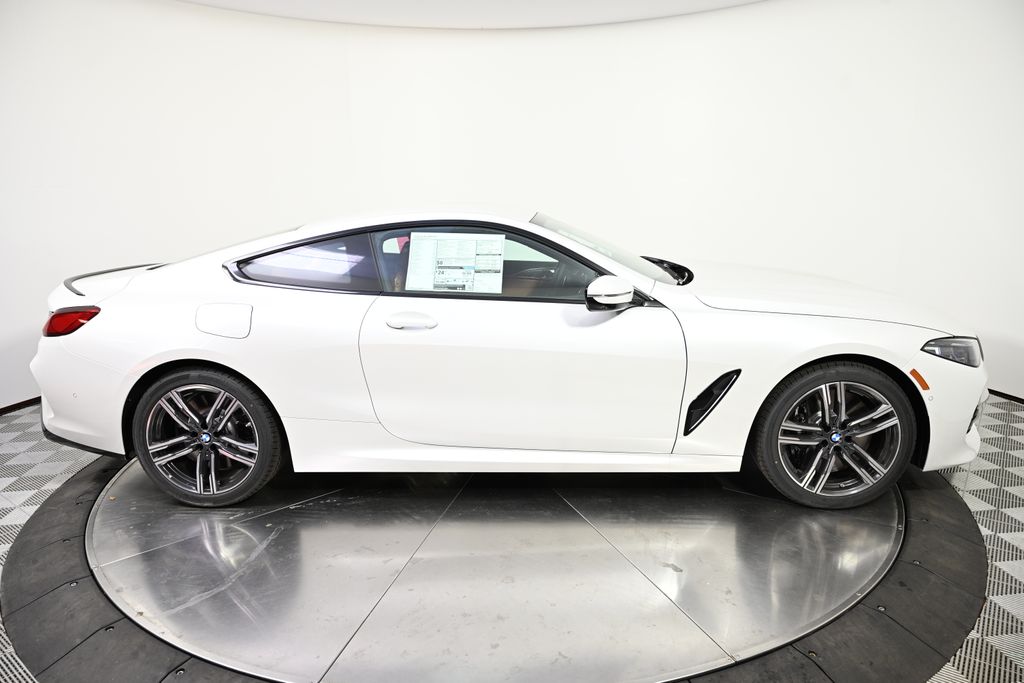 2026 BMW 8 Series 840i - Photo 6