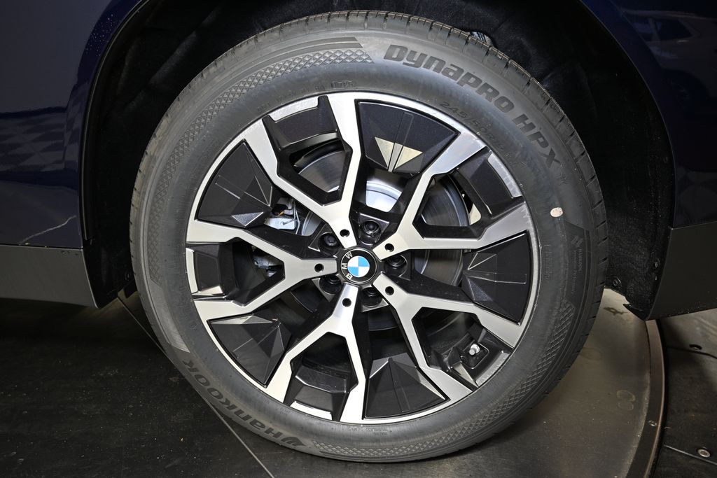 2026 BMW X3 30 - Photo 12