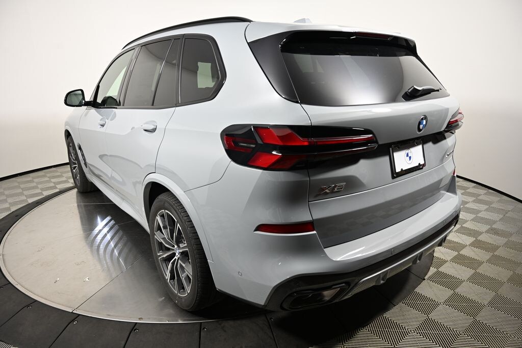 New 2026 BMW X5 xDrive40i SUV