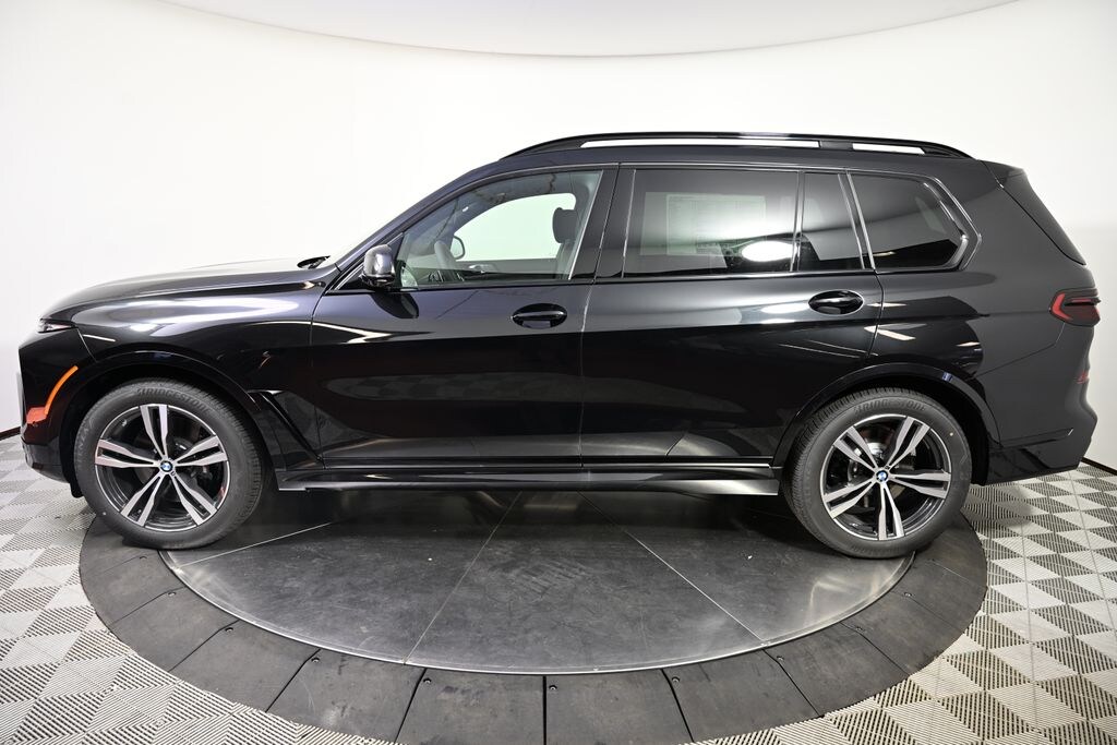 New 2027 BMW X7 xDrive40i SUV