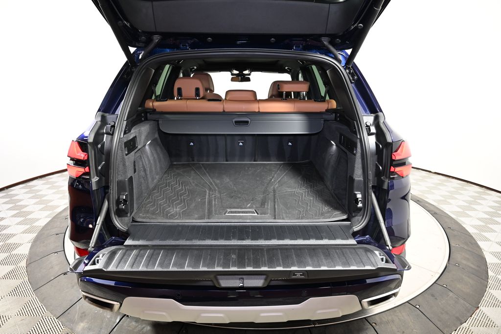 2026 BMW X5 40i - Photo 10