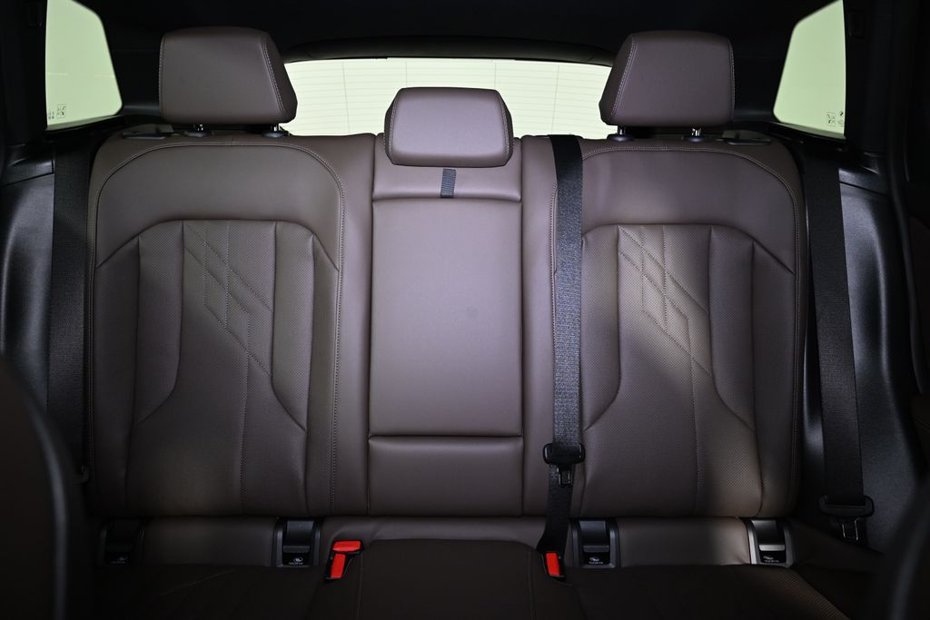 2026 BMW X3 30 - Photo 25