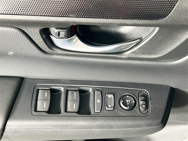 2026 Honda CR-V LX - Photo 18