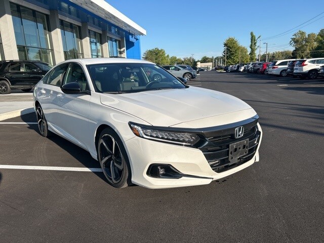 2022 Honda Accord Sport photo 4