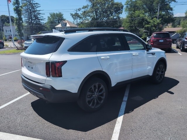 2023 Kia Sorento X-Line EX photo 4