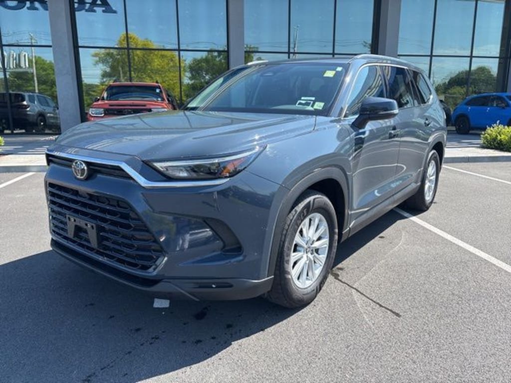 Used 2025 Toyota Grand Highlander XLE SUV
