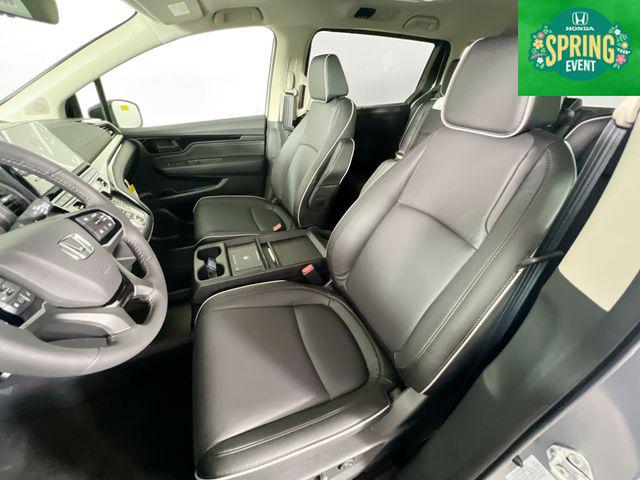 2026 Honda Odyssey Touring - Photo 22
