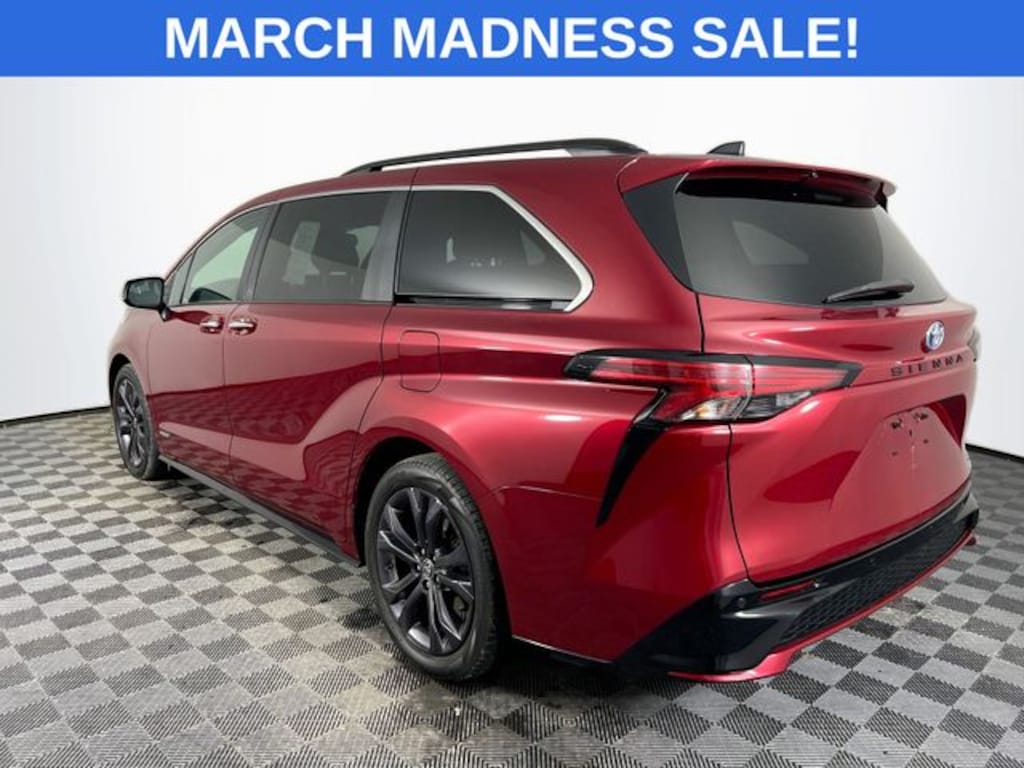 Used 2021 Toyota Sienna XSE 7 Passenger Van