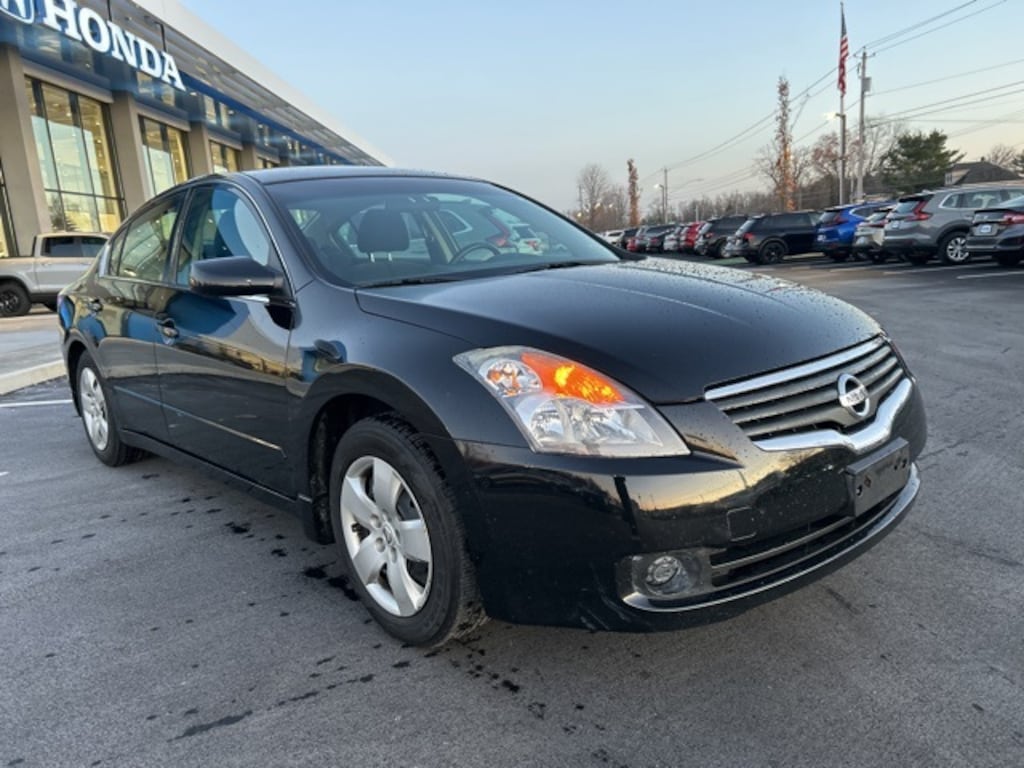 Used 2008 Nissan Altima 2.5 S Sedan