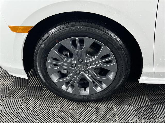 2026 Honda Odyssey Touring - Photo 30