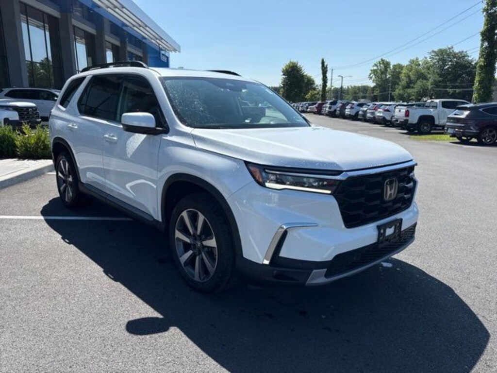 Certified 2024 Honda Pilot Touring SUV