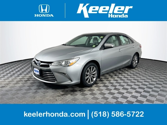 2016 Toyota Camry XLE Hybrid