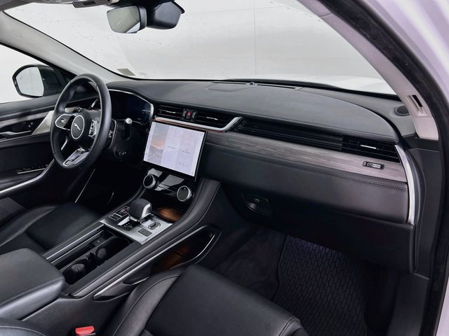 2023 Jaguar F-Pace S - Photo 28