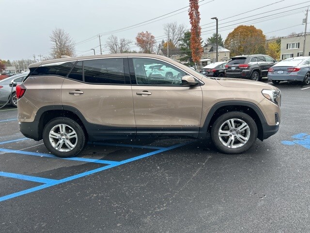 2018 Gmc Terrain SLE photo 2