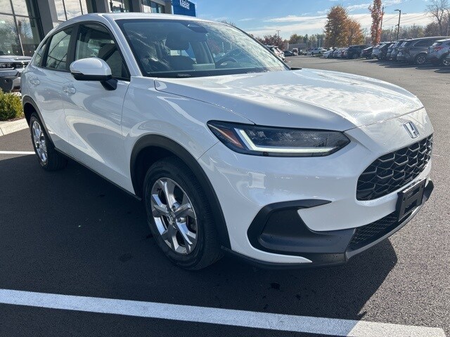 2023 Honda HR-V LX photo 4