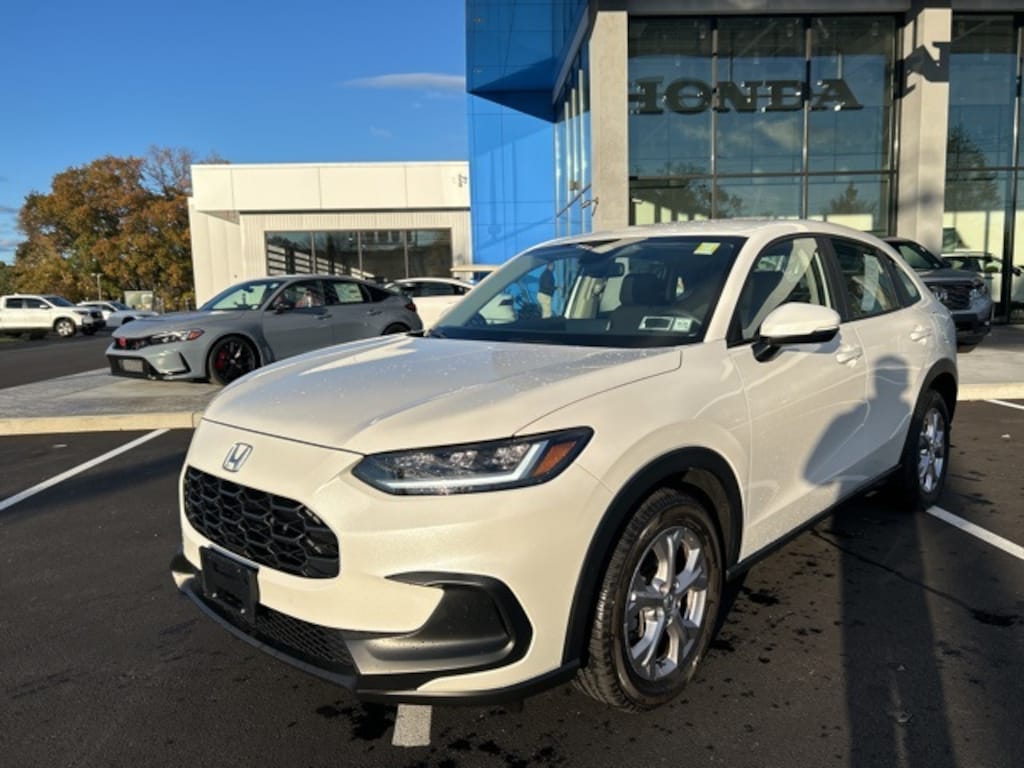 Certified 2024 Honda HR-V LX SUV