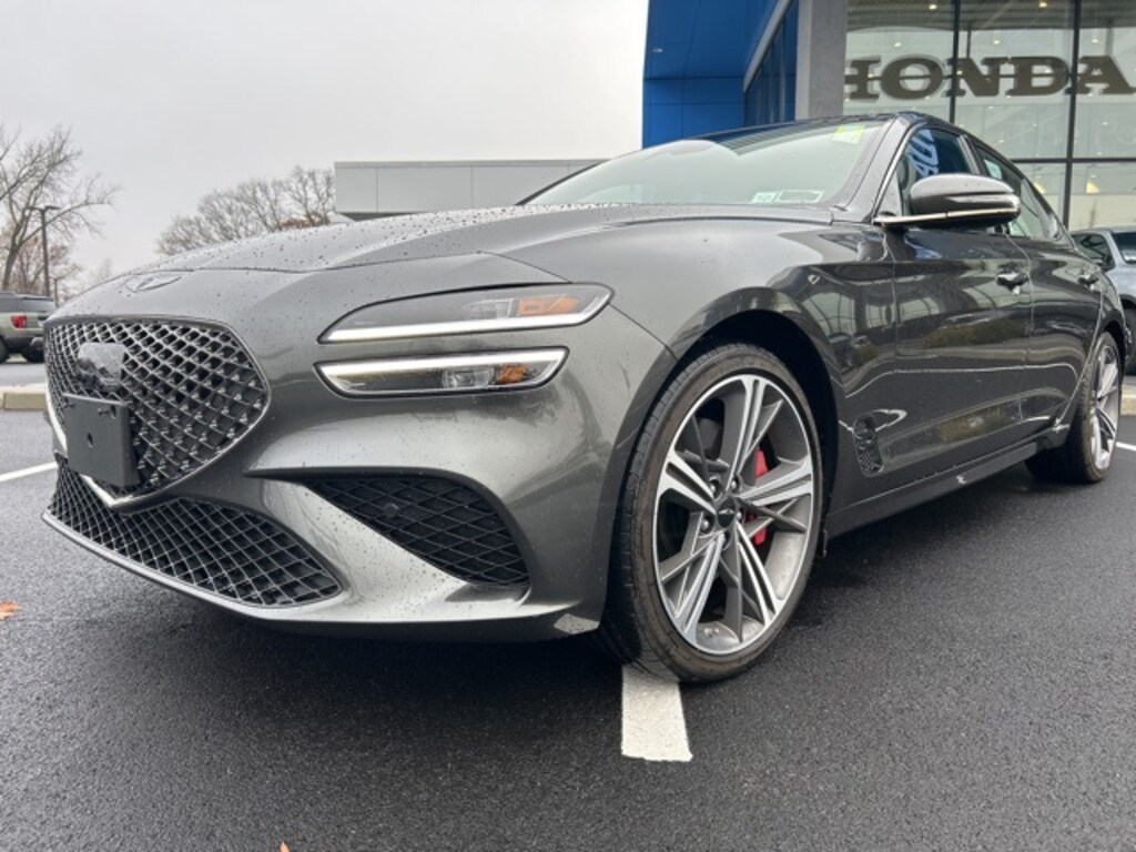 Used 2025 Genesis G70 2.5T Sedan