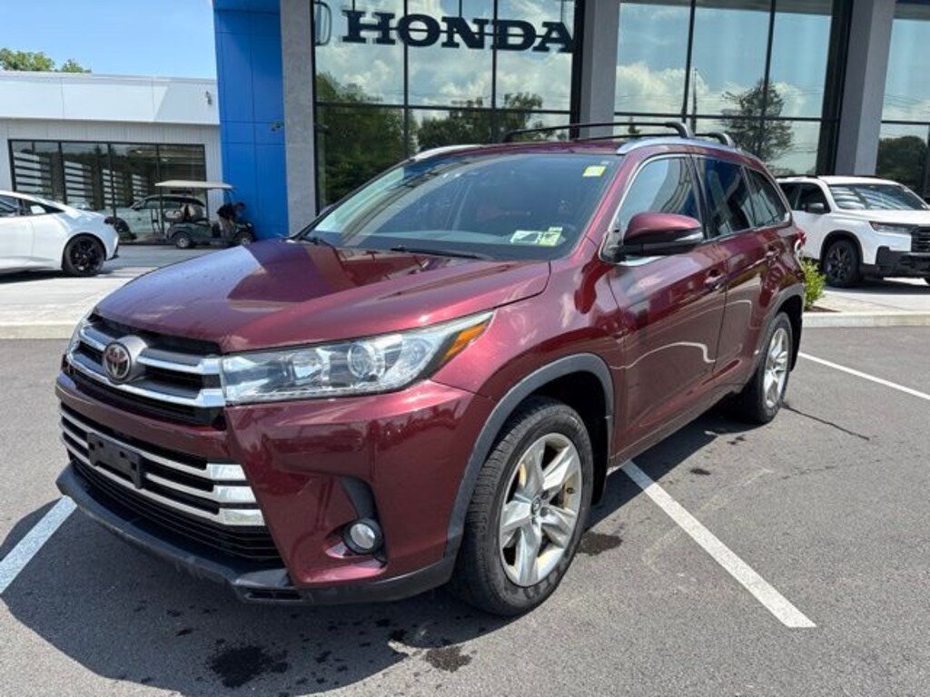 Used 2018 Toyota Highlander Limited SUV