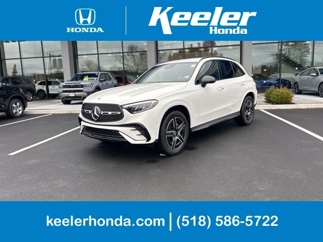 2024 Mercedes-Benz GLC GLC 300's photo