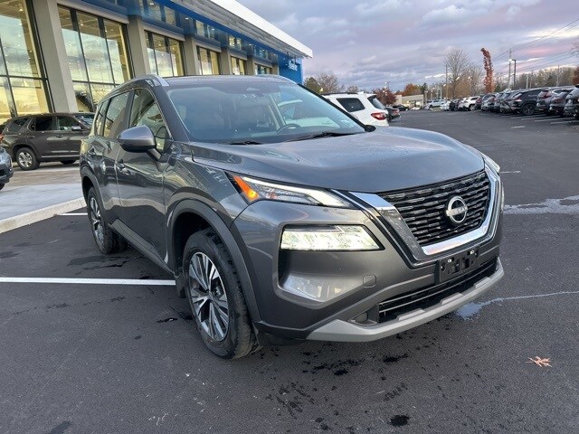 2023 Nissan Rogue SV photo 4