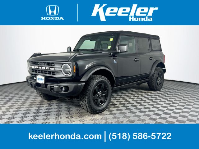 2024 Ford Bronco Black Diamond 4x4's photo