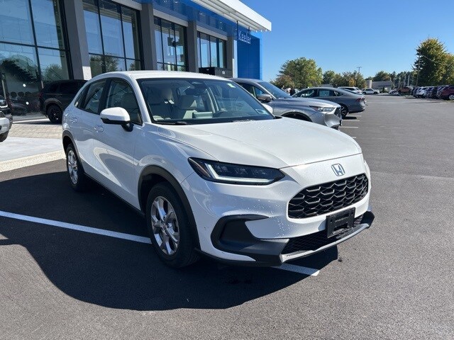 2023 Honda HR-V LX photo 2