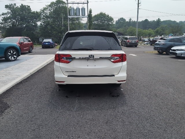 2019 Honda Odyssey LX photo 3