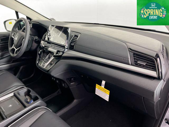 2026 Honda Odyssey Touring - Photo 24