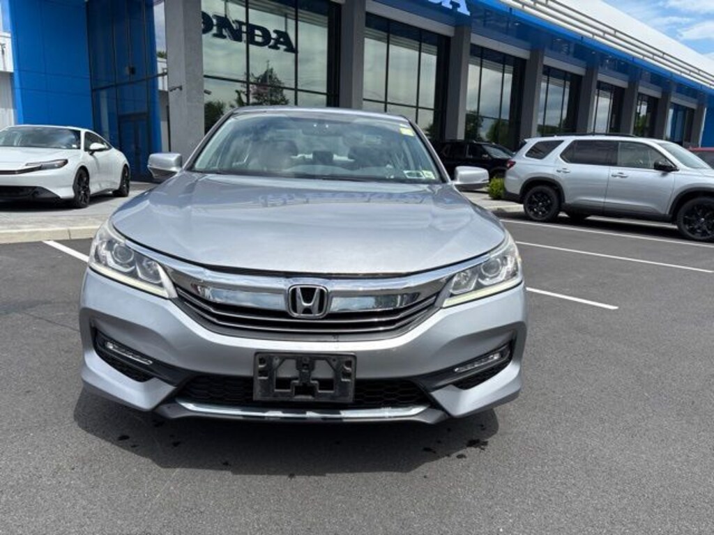 Used 2017 Honda Accord EX-L Sedan