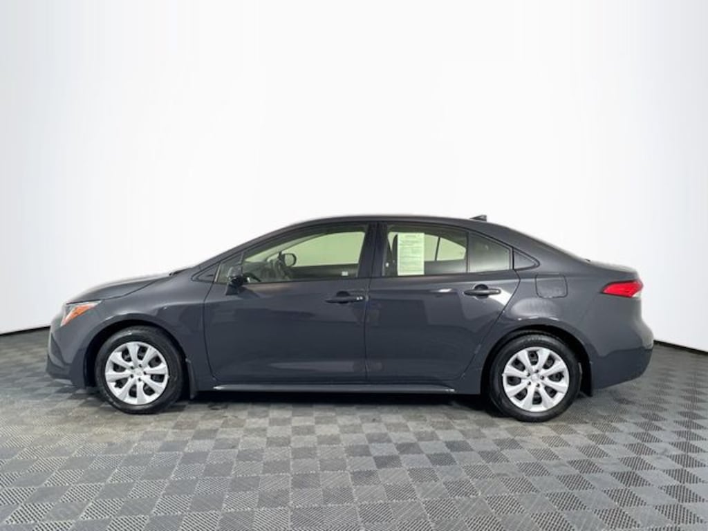 Used 2023 Toyota Corolla LE Sedan