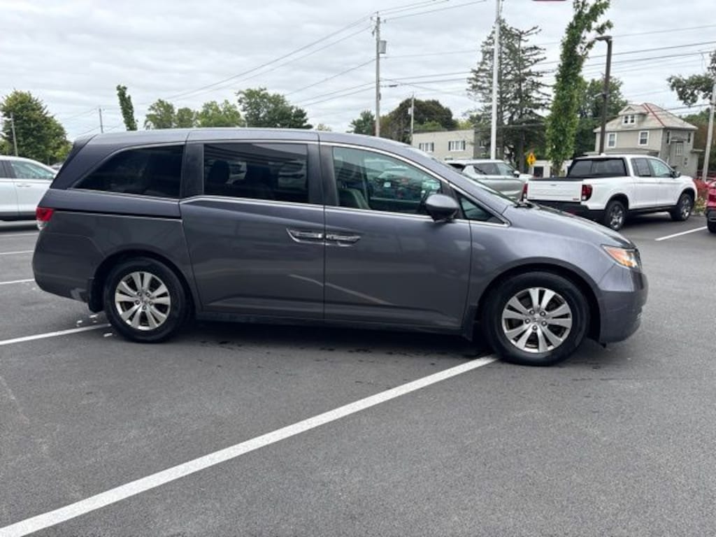 Used 2015 Honda Odyssey EX Van