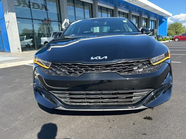 2023 Kia K5 GT-Line photo 2