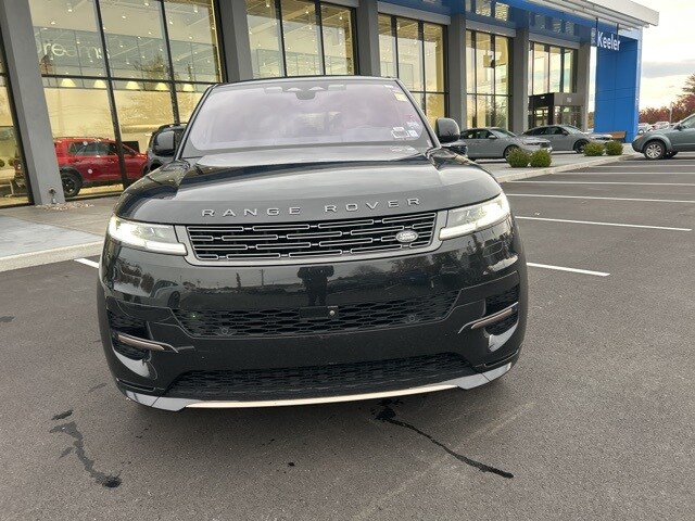 2023 Land Rover Range Rover Sport SE photo 2