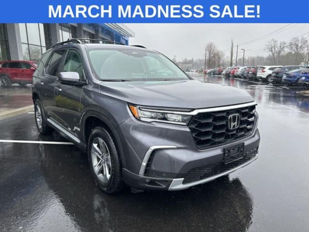 Used 2024 Honda Pilot EX-L 7 Passenger SUV