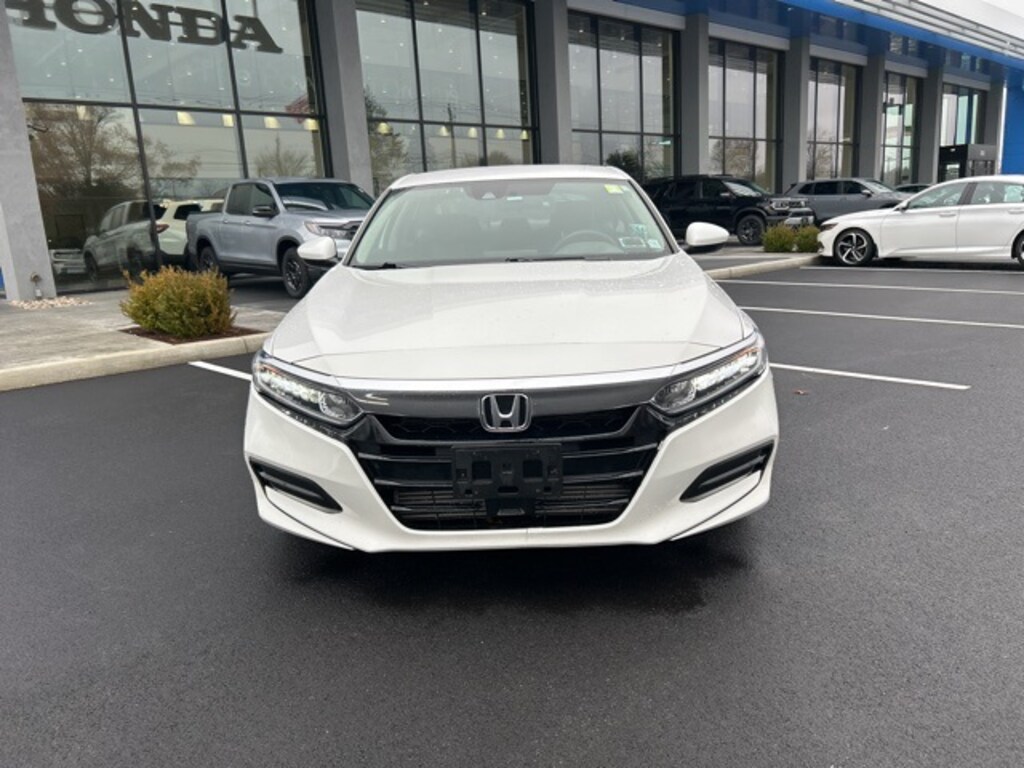 Used 2018 Honda Accord LX Sedan