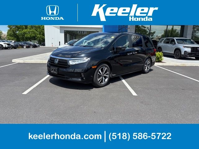 2022 Honda Odyssey Touring's photo