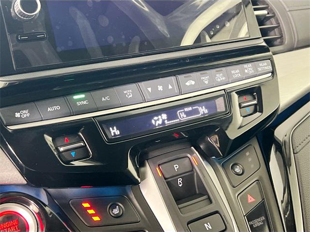 2026 Honda Odyssey Touring - Photo 12