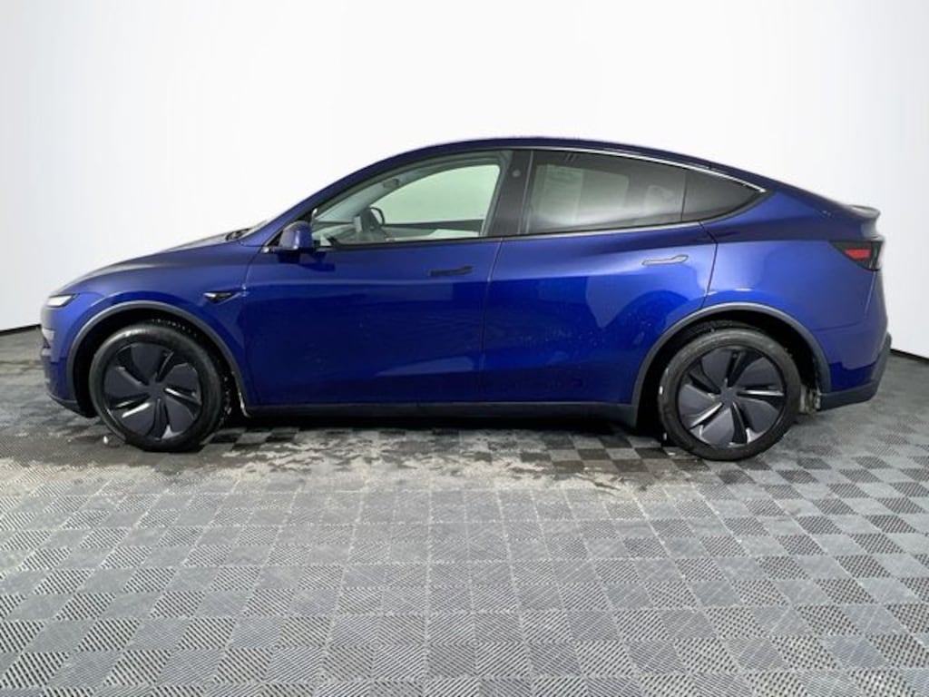 Used 2026 Tesla Model Y Long Range SUV
