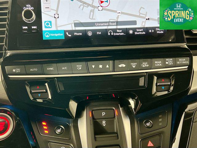 2026 Honda Odyssey Touring - Photo 17