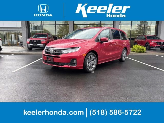 2026 Honda Odyssey Touring's photo