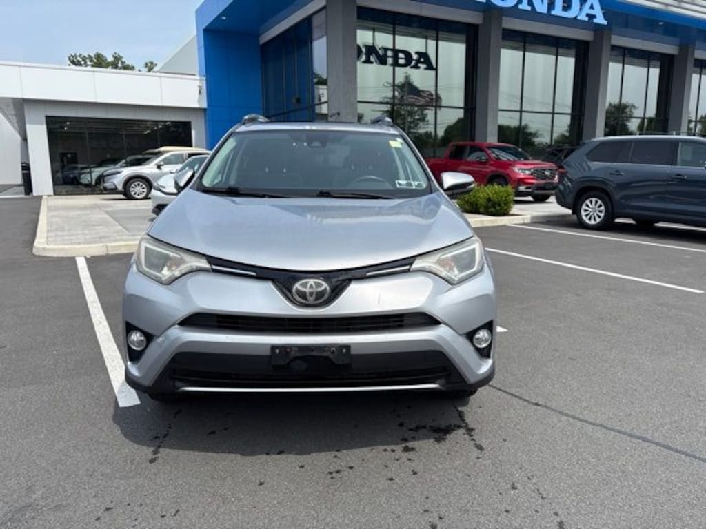 Used 2017 Toyota RAV4 XLE SUV