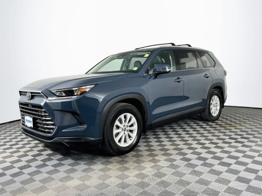 Used 2024 Toyota Grand Highlander XLE SUV