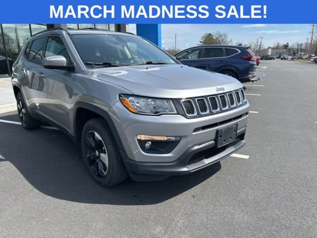 Used 2019 Jeep Compass Latitude SUV