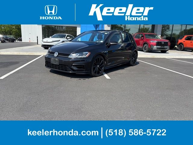 2018 Volkswagen Golf R w/DCC & Navigation 4-door DSG's photo