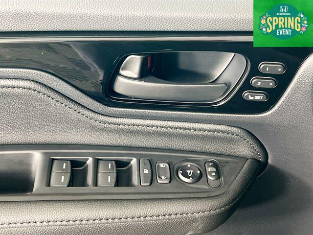 2026 Honda Odyssey Touring - Photo 19