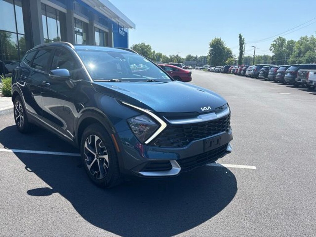 Used 2023 Kia Sportage Hybrid EX SUV