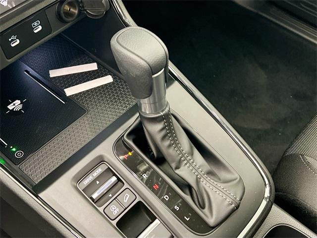 2026 Honda CR-V LX - Photo 15