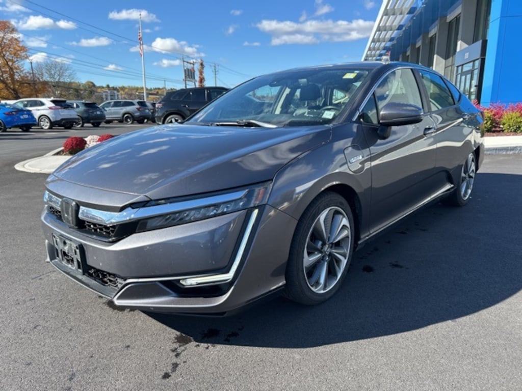 Used 2018 Honda Clarity Plug-In Hybrid Touring Sedan
